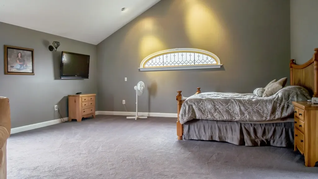 707 Hampden Road Carmel ME 04419