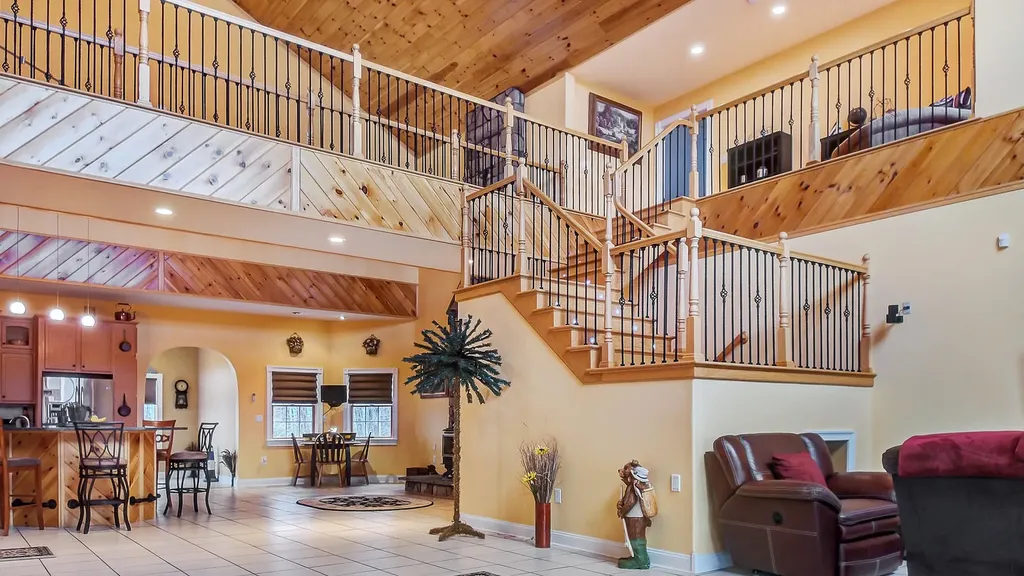 707 Hampden Road Carmel ME 04419