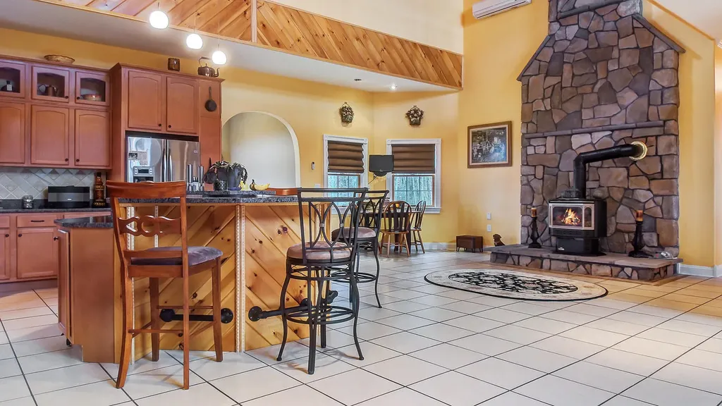 707 Hampden Road Carmel ME 04419