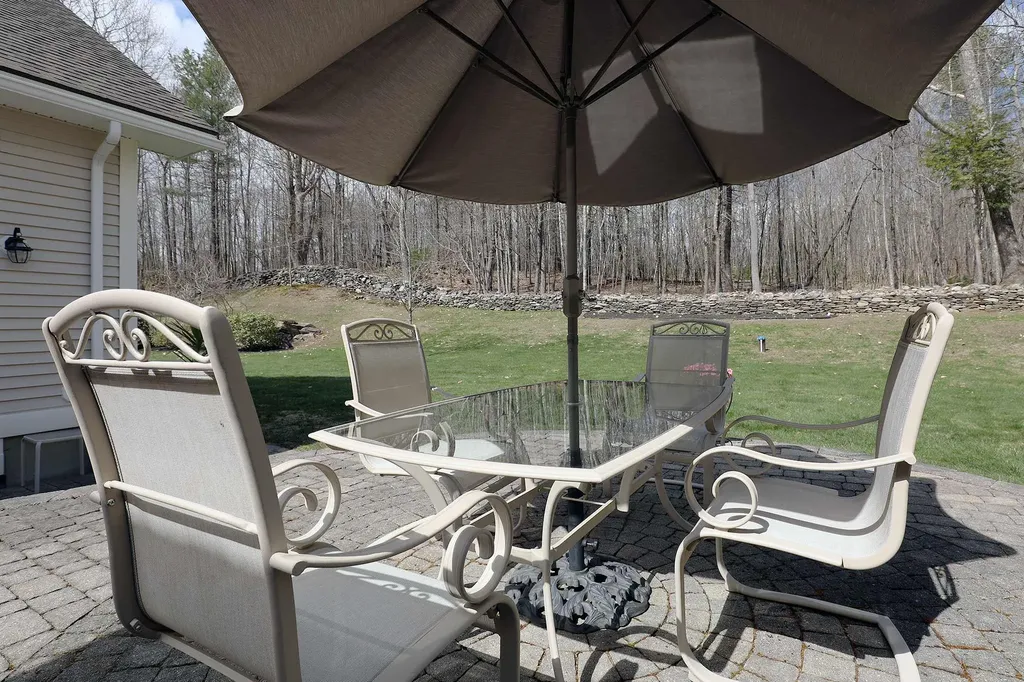 5 Szady Drive Vassalboro ME 04989