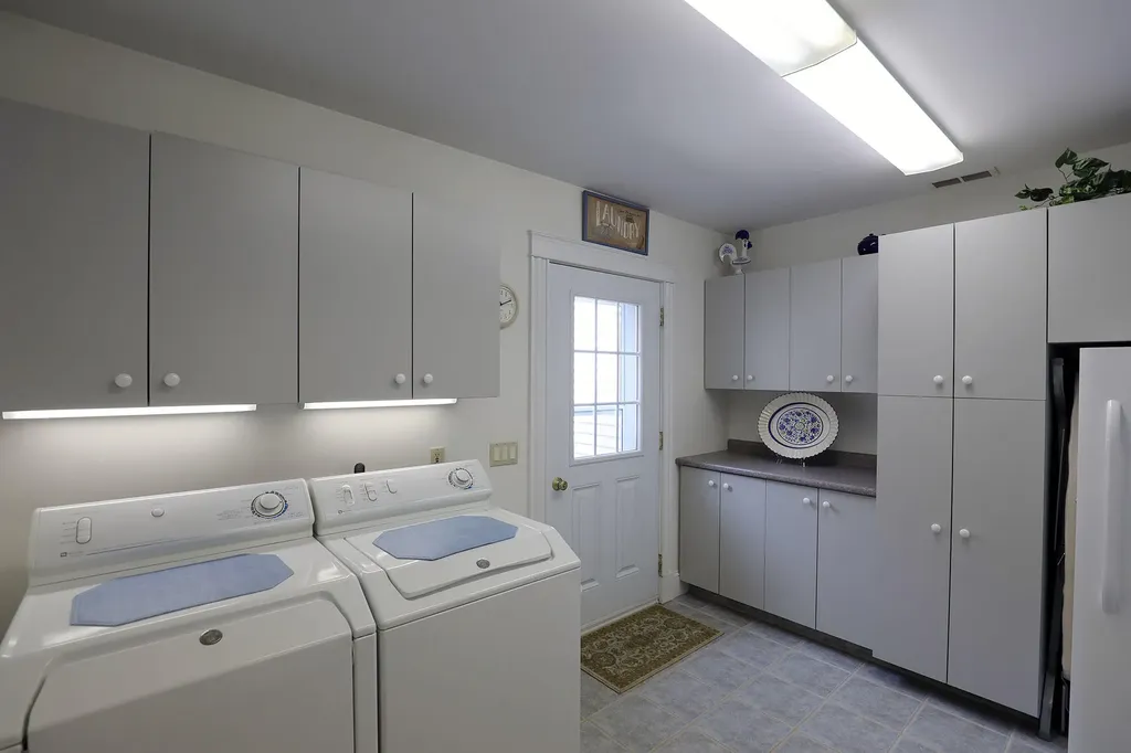 5 Szady Drive Vassalboro ME 04989