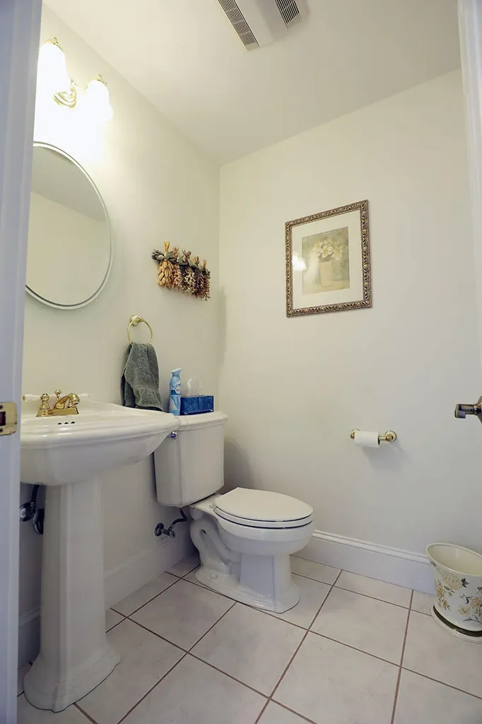 5 Szady Drive Vassalboro ME 04989