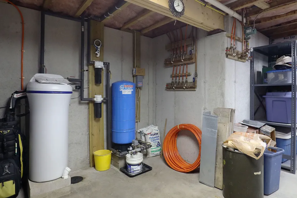 5 Szady Drive Vassalboro ME 04989