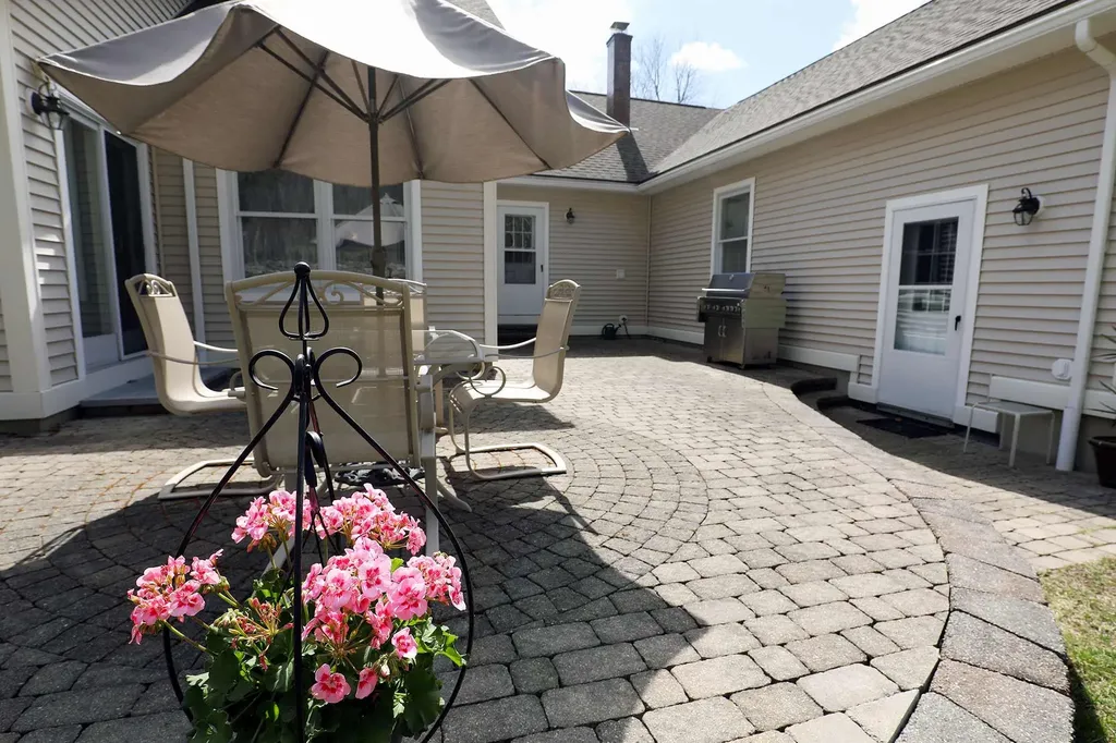 5 Szady Drive Vassalboro ME 04989