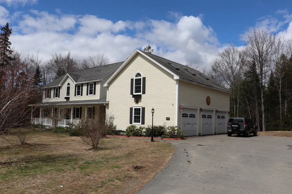 1400 Stillwater Avenue Bangor ME 04401