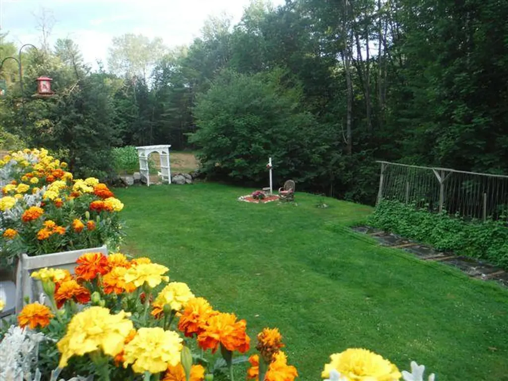 89 Spring Street Dixfield ME 04224