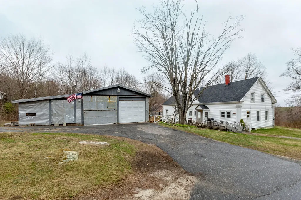 125 King Road Lisbon ME 04250