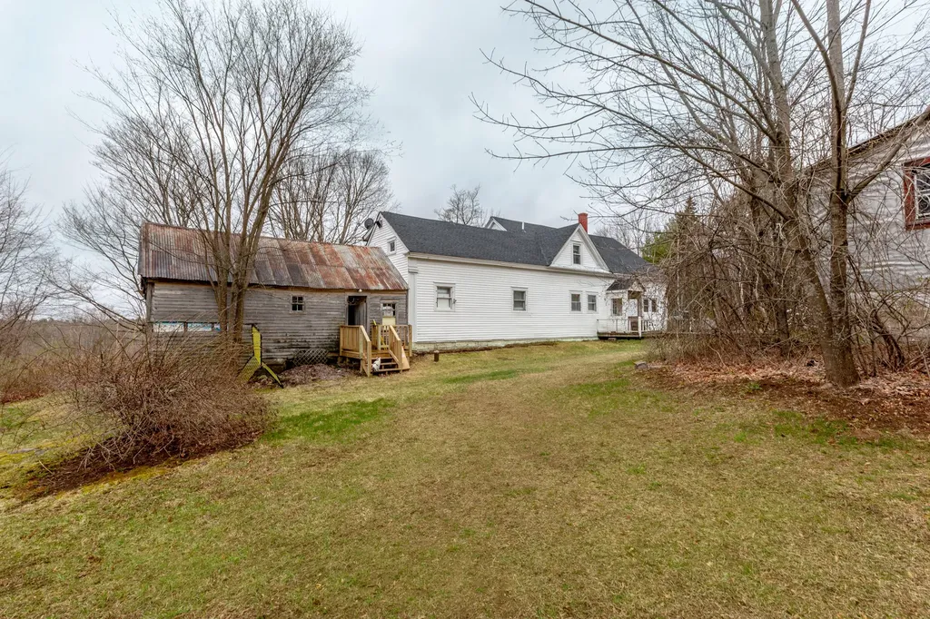 125 King Road Lisbon ME 04250