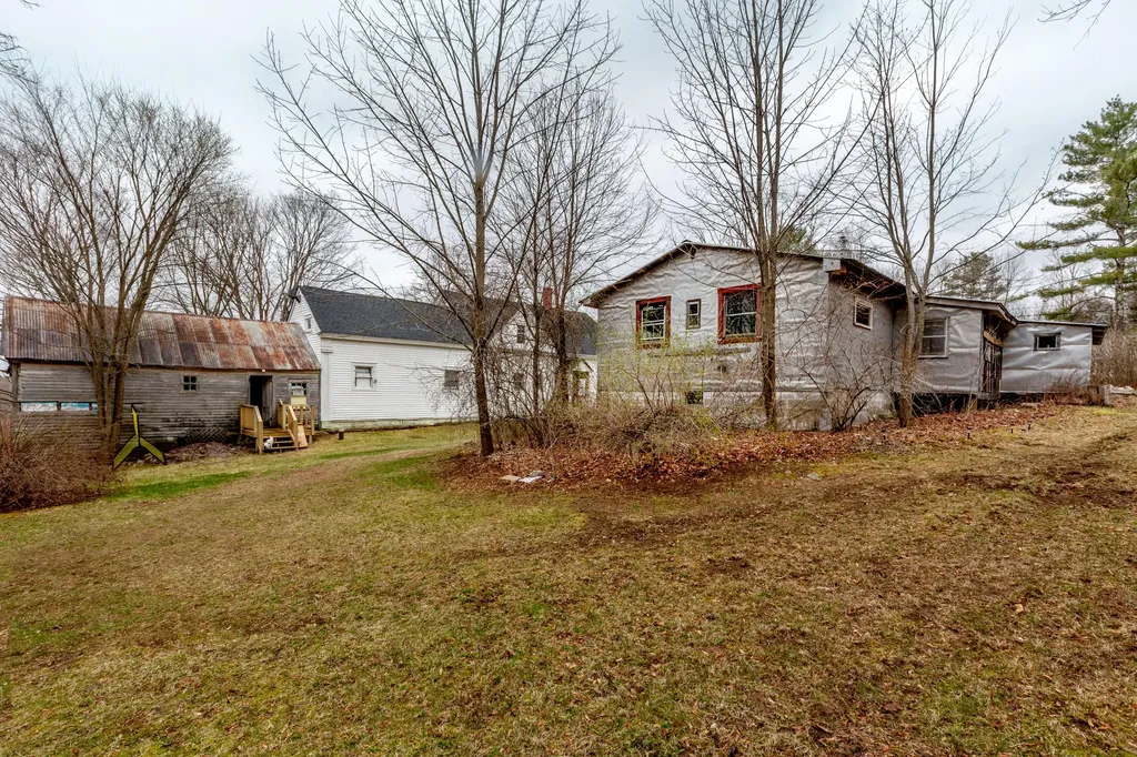 125 King Road Lisbon ME 04250