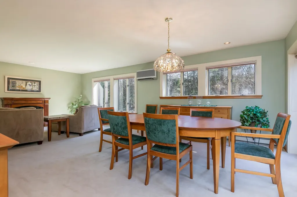 17 Merrill Brook Drive Scarborough ME 04074