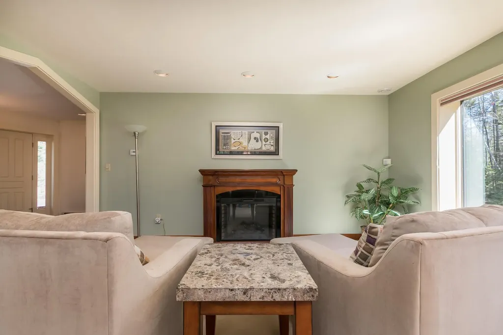 17 Merrill Brook Drive Scarborough ME 04074