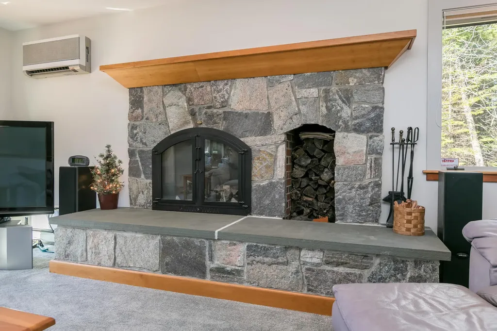 17 Merrill Brook Drive Scarborough ME 04074