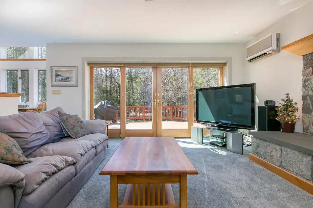 17 Merrill Brook Drive Scarborough ME 04074