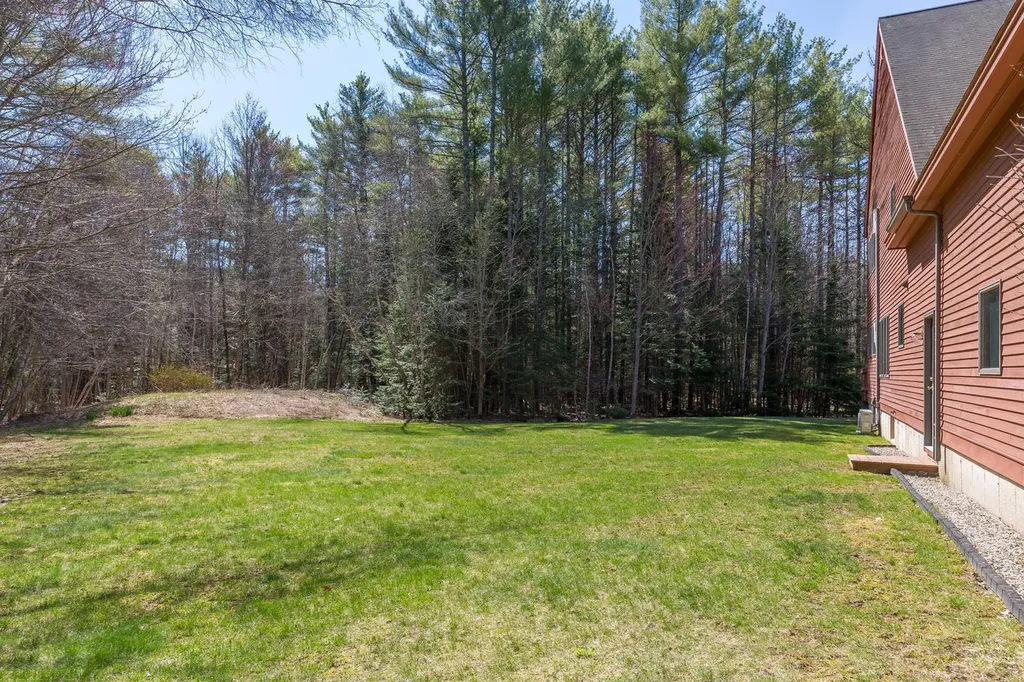 17 Merrill Brook Drive Scarborough ME 04074