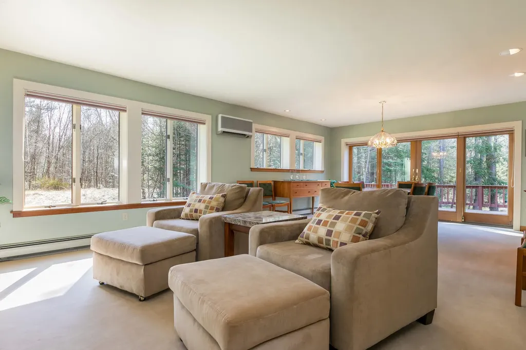 17 Merrill Brook Drive Scarborough ME 04074