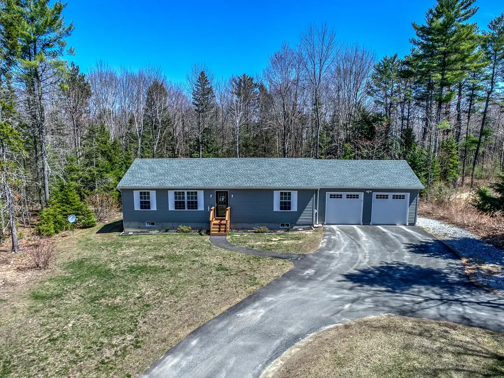 40 Hamel Ridge Road Richmond ME 04357