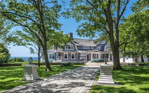 3 Sturtevant Lane York ME 03909