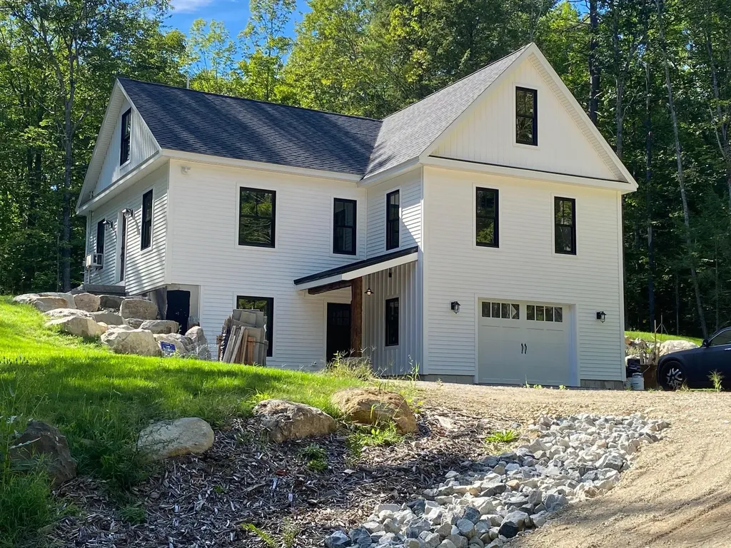 165 Grandview Drive Limerick ME 04048