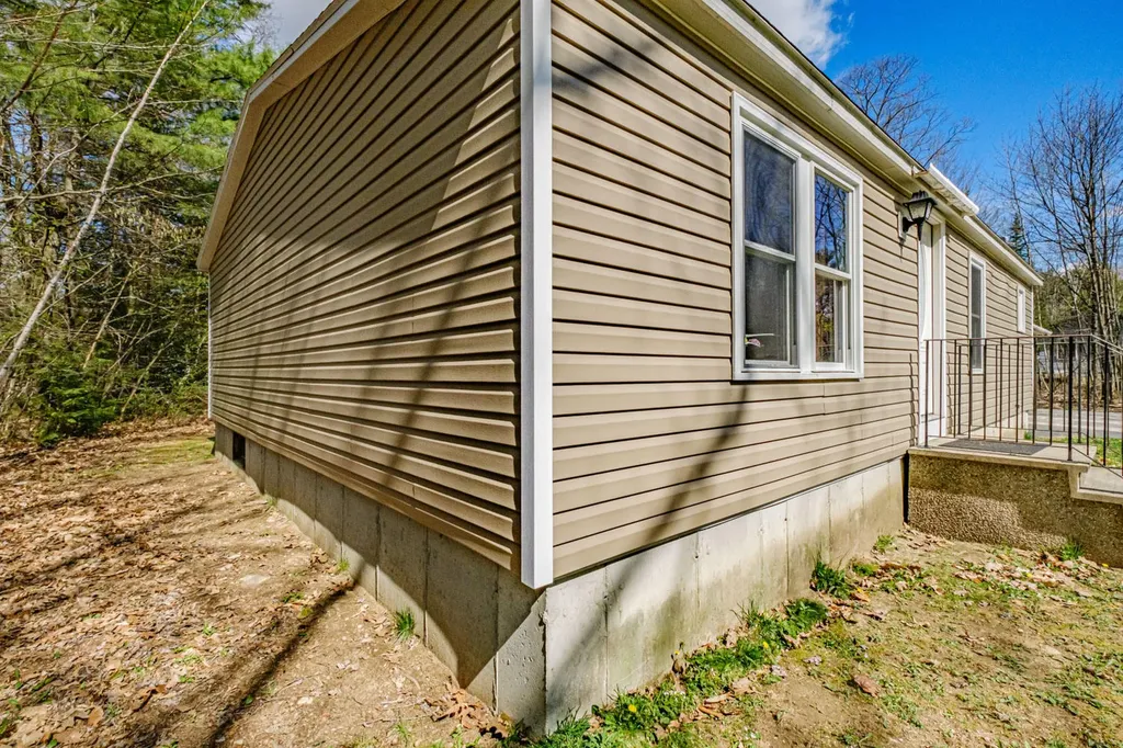 202 Dunnell Road Buxton ME 04093