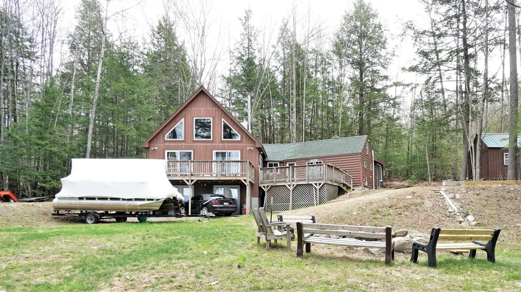 8 Crystal Heights Harrison ME 04040