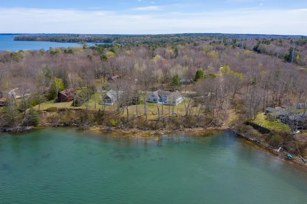44 Eagles Lane Yarmouth ME 04096