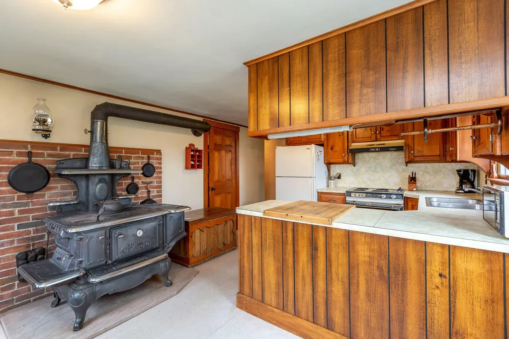 1098 West Alna Road Alna ME 04535