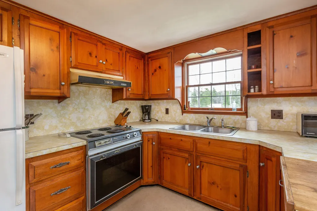 1098 West Alna Road Alna ME 04535