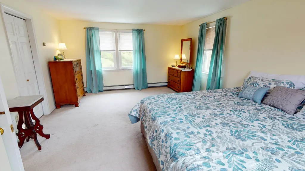 3 Pheasant Court York ME 03909