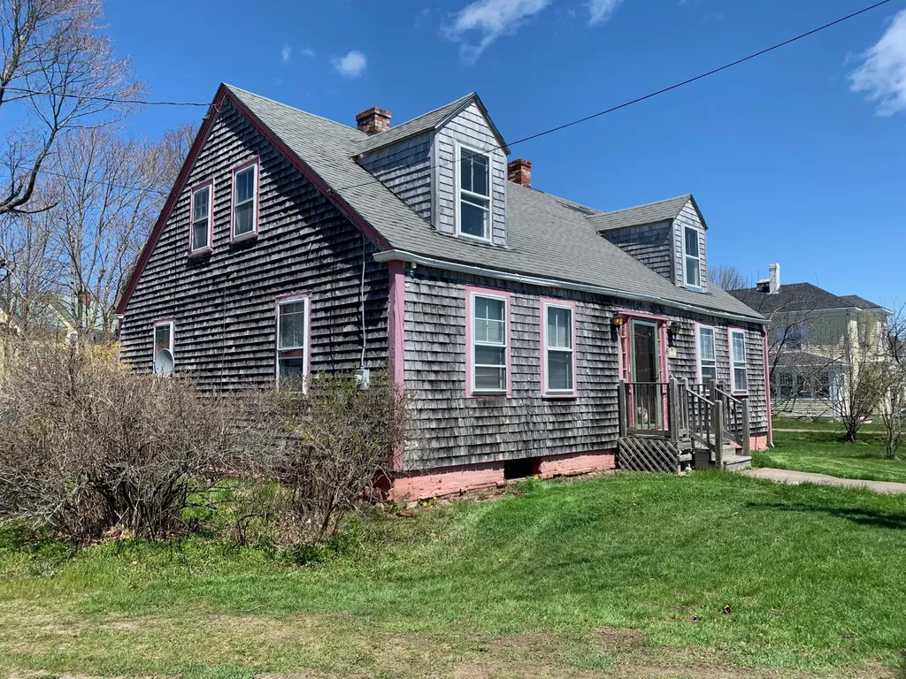 12 Water Street Eastport ME 04631