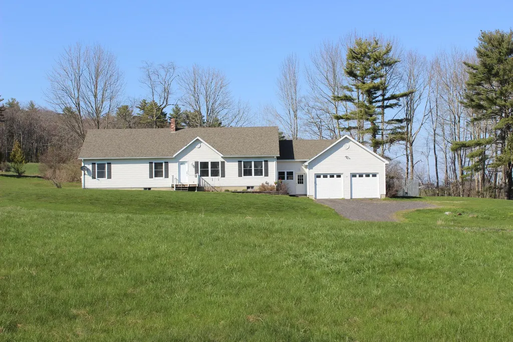 765 Western Road Warren ME 04864
