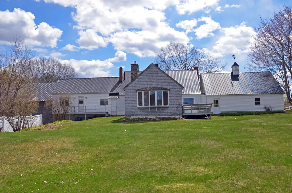 273 Dunn Road Norway ME 04268