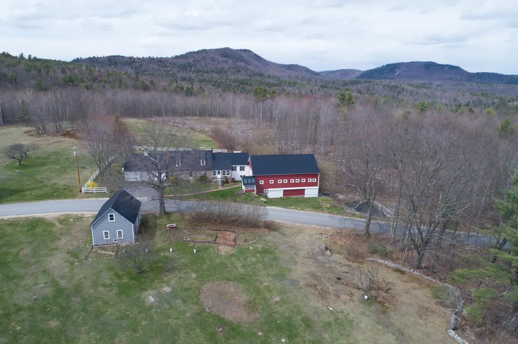 273 Dunn Road Norway ME 04268