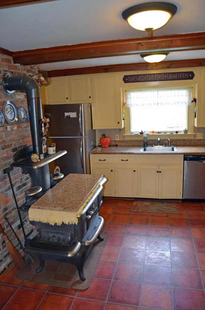 273 Dunn Road Norway ME 04268