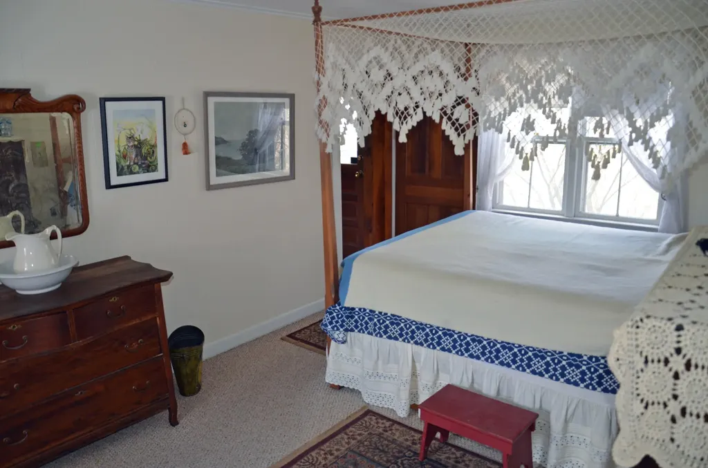 273 Dunn Road Norway ME 04268