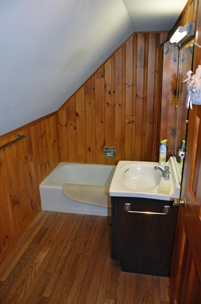 273 Dunn Road Norway ME 04268
