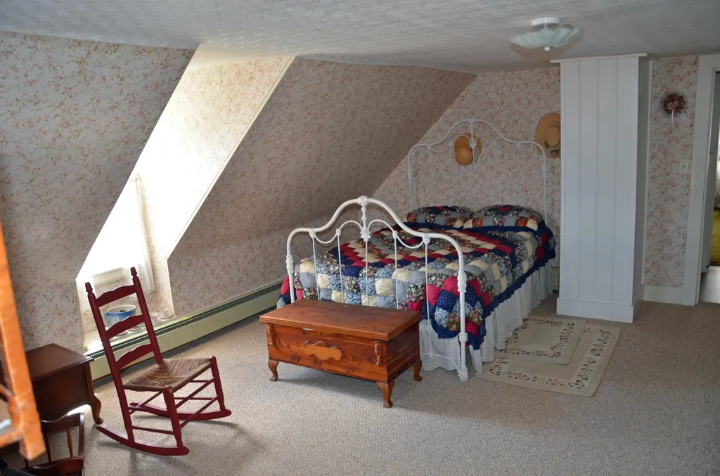 273 Dunn Road Norway ME 04268