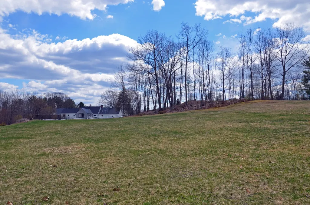 273 Dunn Road Norway ME 04268
