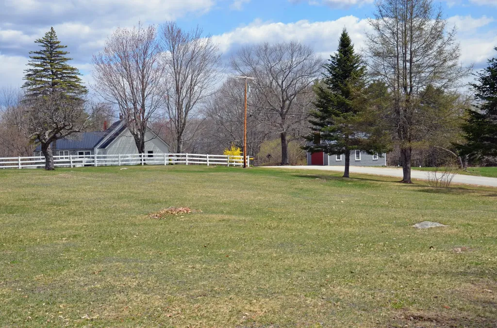 273 Dunn Road Norway ME 04268