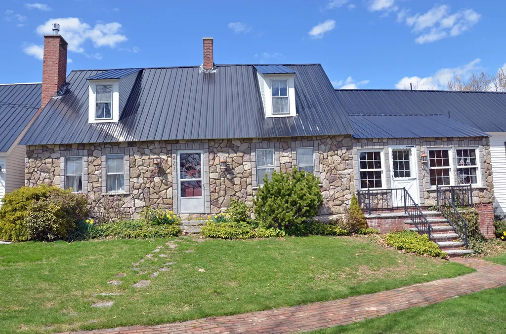 273 Dunn Road Norway ME 04268