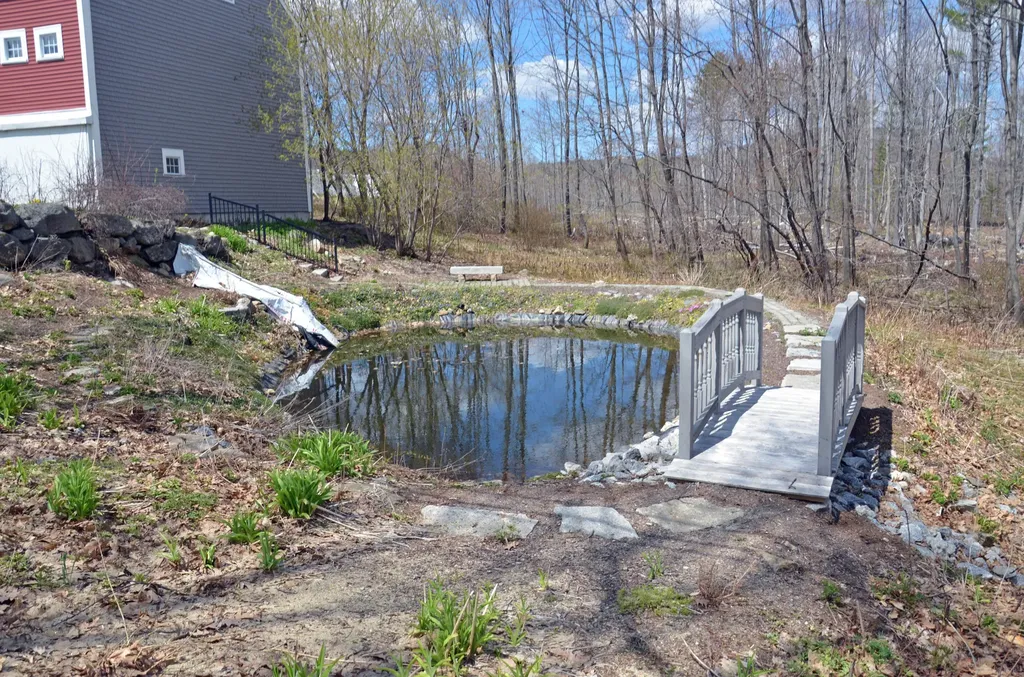 273 Dunn Road Norway ME 04268
