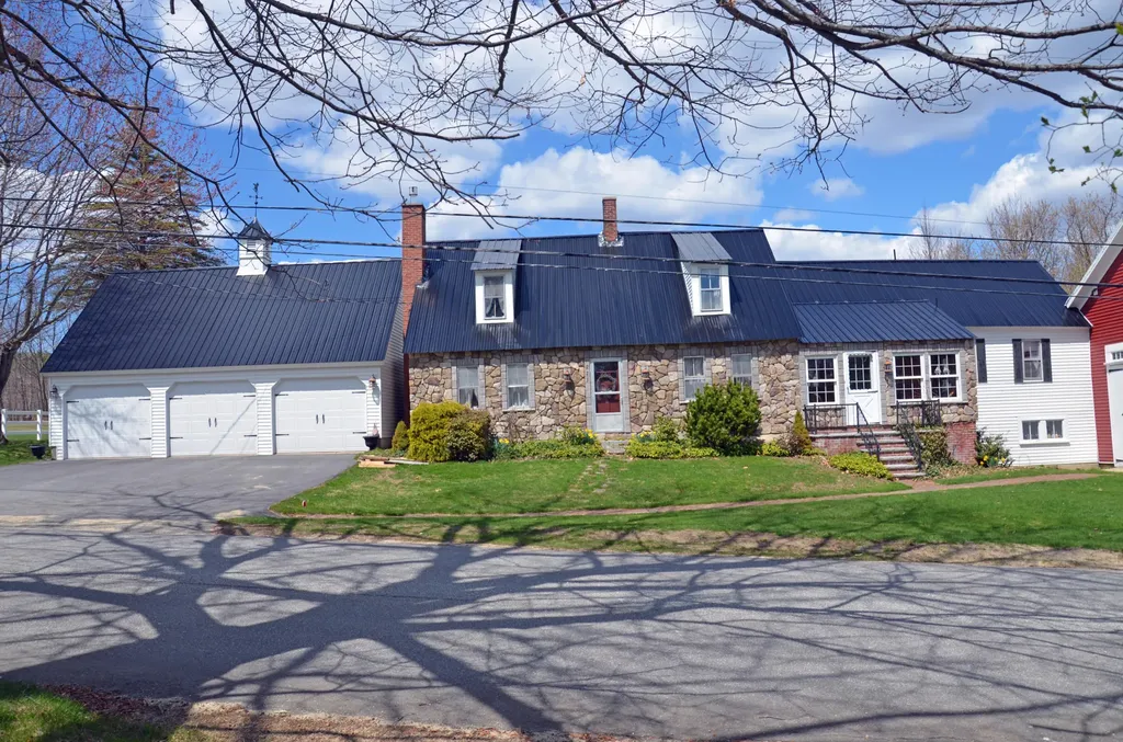 273 Dunn Road Norway ME 04268