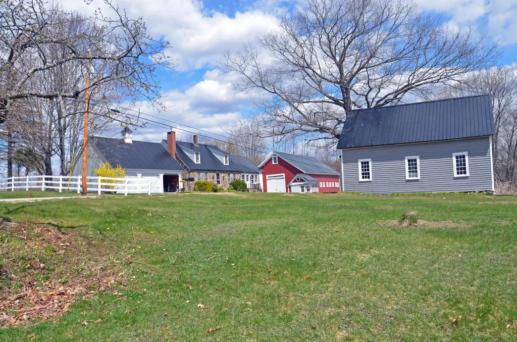 273 Dunn Road Norway ME 04268