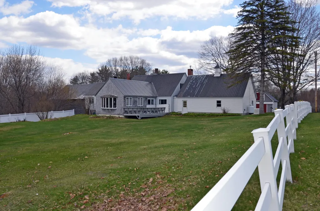 273 Dunn Road Norway ME 04268