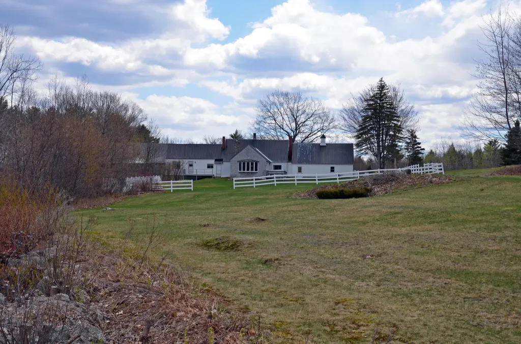 273 Dunn Road Norway ME 04268