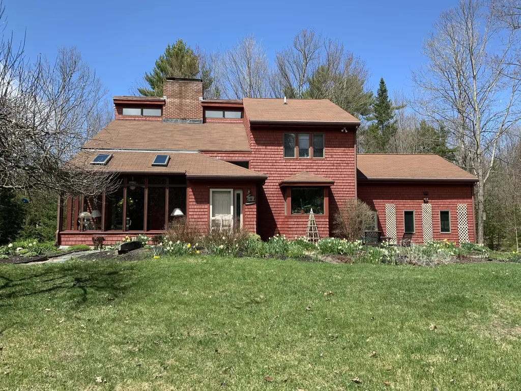 62 Deering Road Gorham ME 04038