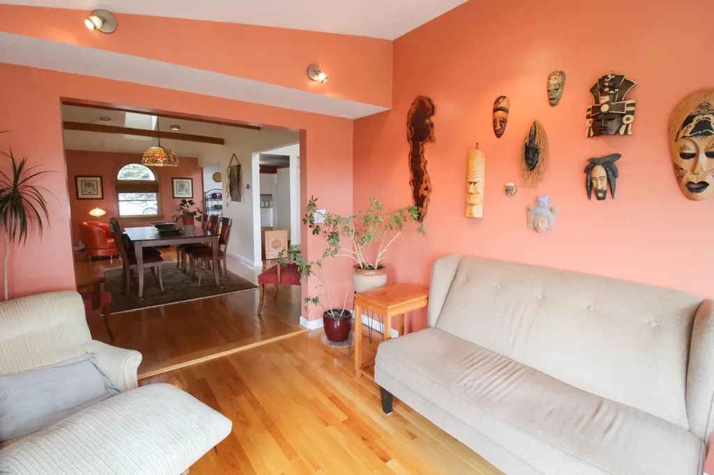1681 Essex Street Bangor ME 04401