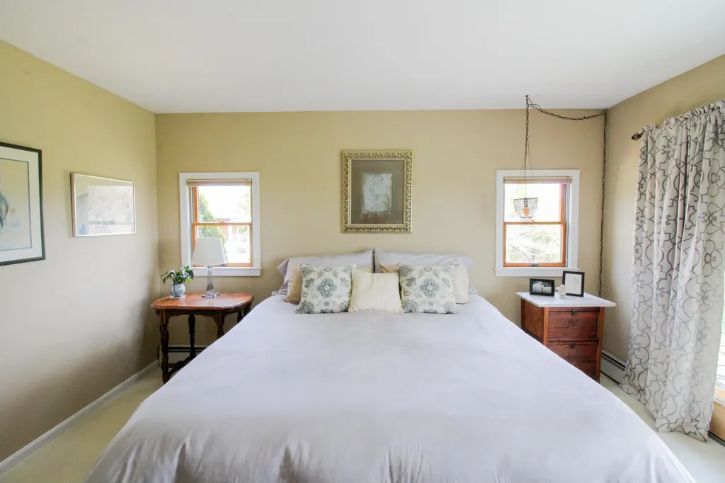 1681 Essex Street Bangor ME 04401