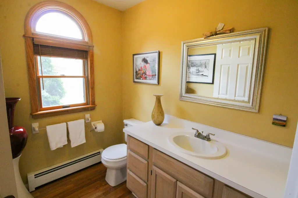 1681 Essex Street Bangor ME 04401