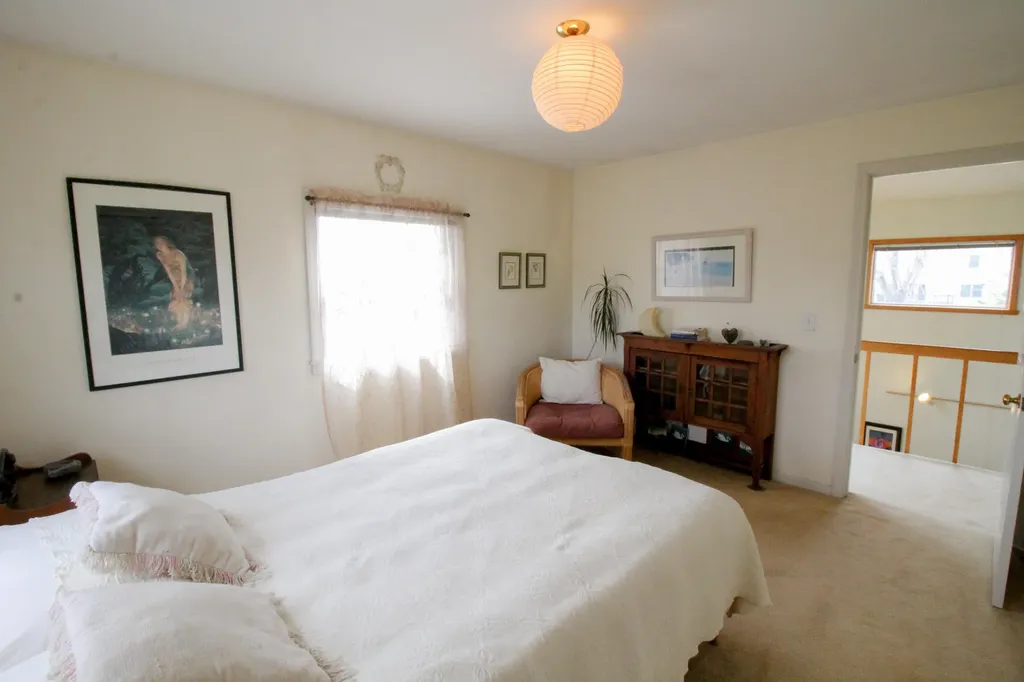 1681 Essex Street Bangor ME 04401
