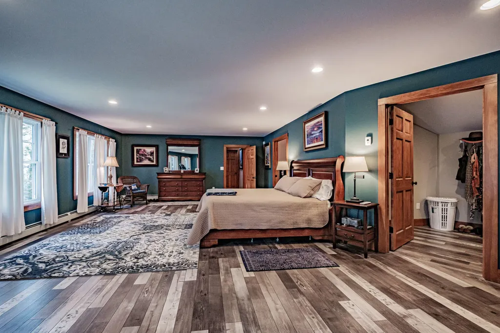 129 Hearthside Road Standish ME 04084